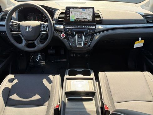 New 2026 Honda Odyssey Elite image 16