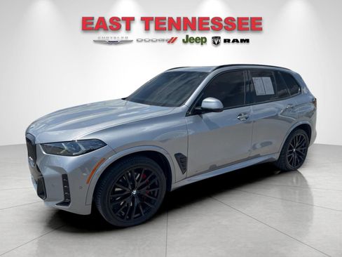 Used 2024 BMW X5 xDrive40i w/ M Sport Package AWD/4WD image 7