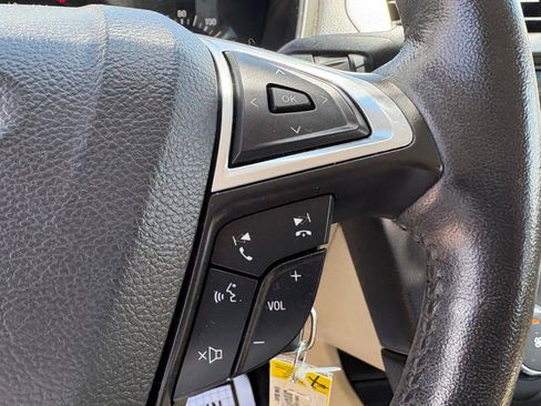 Used 2013 Ford Fusion SE FWD image 9