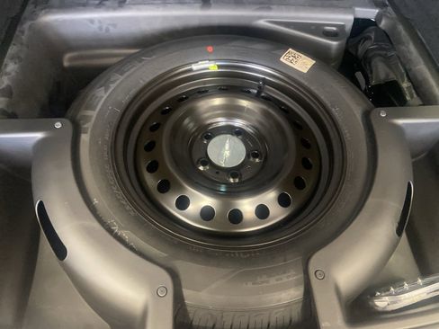 Certified 2022 Jeep Grand Cherokee Overland image 16