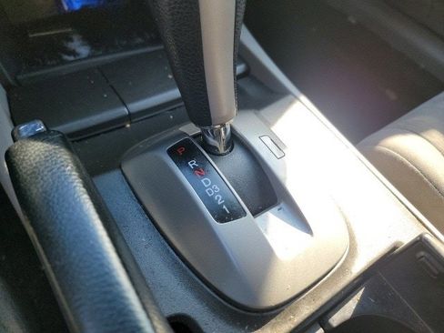 Used 2011 Honda Accord LX image 16