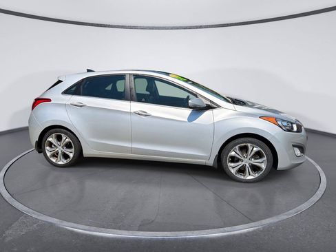 Used 2013 Hyundai Elantra GT w/ Style Pkg FWD image 5