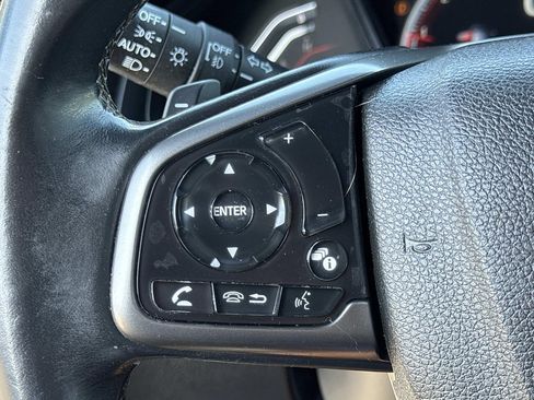 Used 2019 Honda Civic Sport image 9