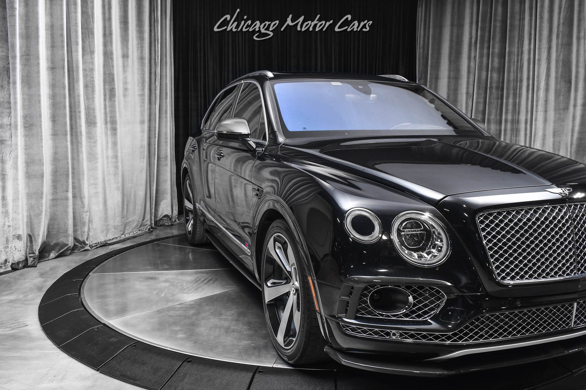 Used 2017 Bentley Bentayga AWD/4WD image 59