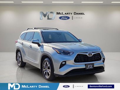 Used 2022 Toyota Highlander XLE