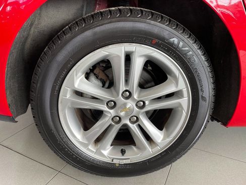 Used 2017 Chevrolet Cruze LT w/ Convenience Package image 14