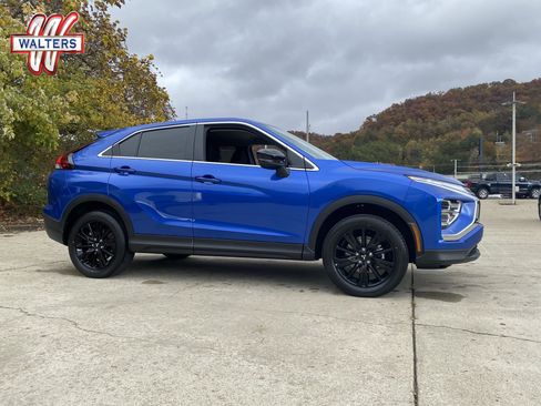 New 2026 Mitsubishi Eclipse Cross LE image 1