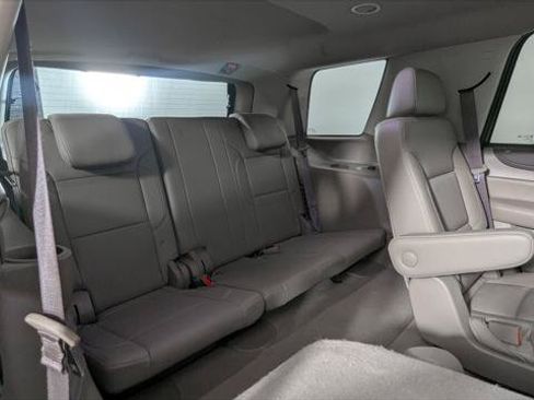 Used 2019 GMC Yukon SLT w/ Premium Edition RWD image 27