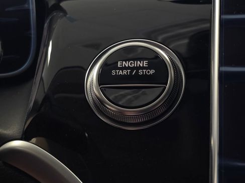 New 2025 Mercedes-Benz GLC 350e 4MATIC image 27