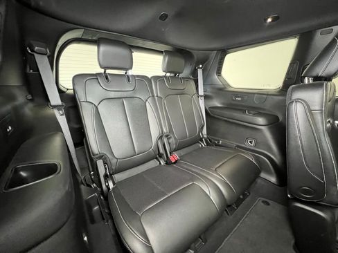 Used 2024 Jeep Grand Cherokee L Limited w/ Luxury Tech Group II image 9