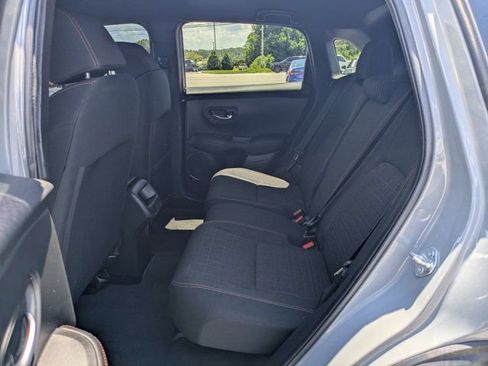 Used 2025 Honda HR-V Sport image 13