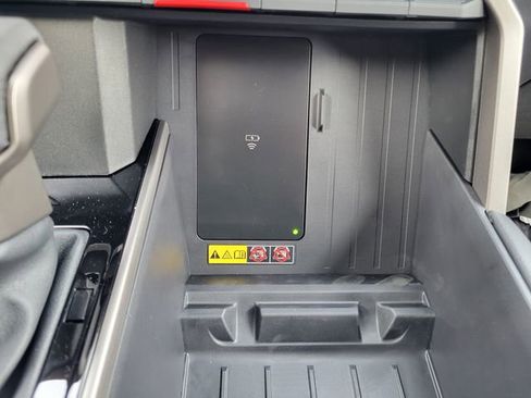 New 2025 Toyota Tundra Limited AWD/4WD image 26