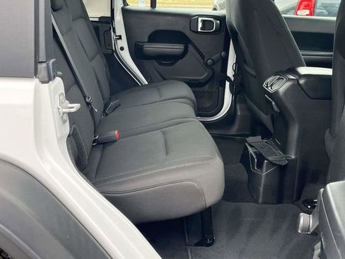 Used 2021 Jeep Wrangler Unlimited Sport image 21