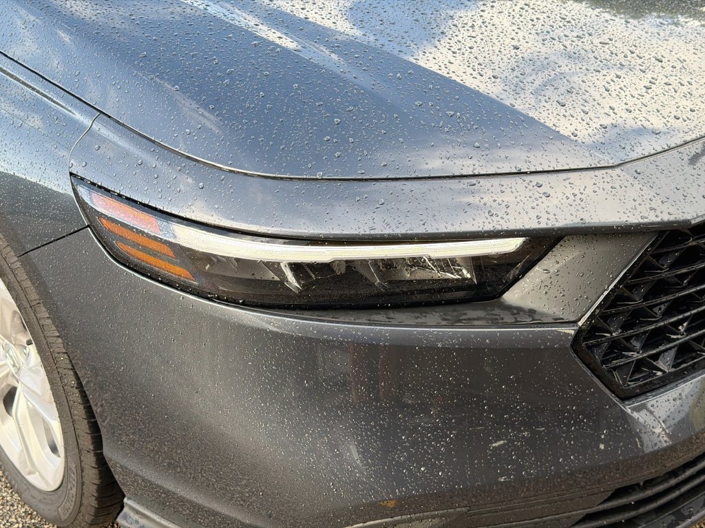 Used 2025 Honda Accord LX image 34