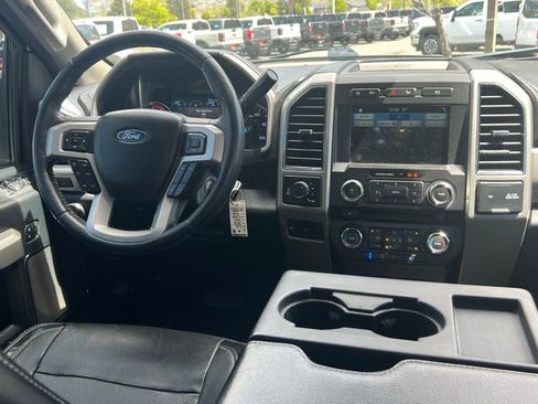Used 2018 Ford F350 Lariat w/ Chrome Package AWD/4WD image 22