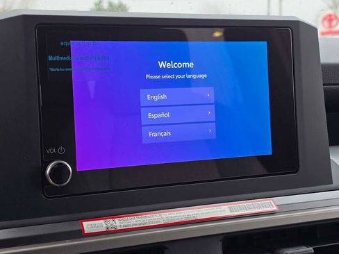 Certified 2025 Toyota 4Runner SR5 image 28