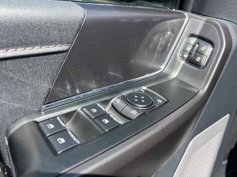 New 2025 Ford F150 Lariat w/ Equipment Group 502A High image 14