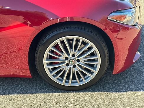 Used 2018 Alfa Romeo Giulia Ti w/ Quick Order Package 22X Lusso image 12