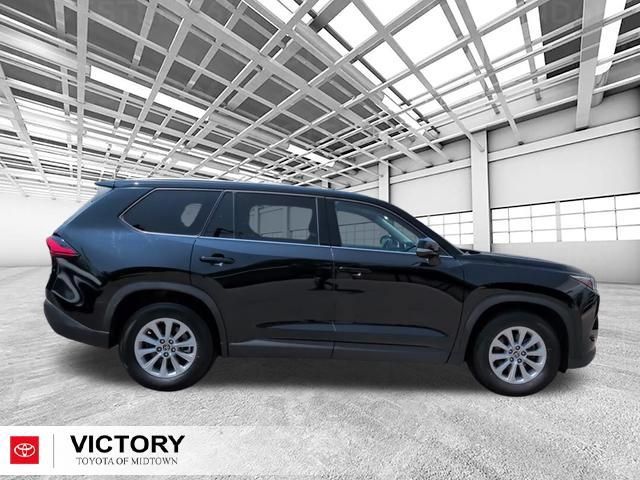 Used 2024 Toyota Grand Highlander AWD image 2