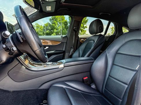 Used 2019 Mercedes-Benz GLC 300 4MATIC Coupe image 19