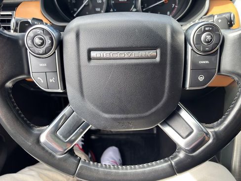 Used 2017 Land Rover Discovery HSE Luxury AWD/4WD image 40