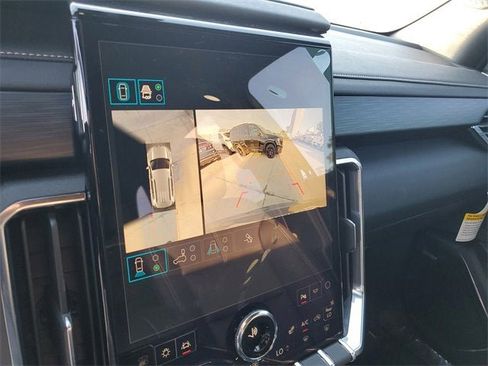 New 2025 GMC Acadia Elevation w/ Super Cruise Package image 22