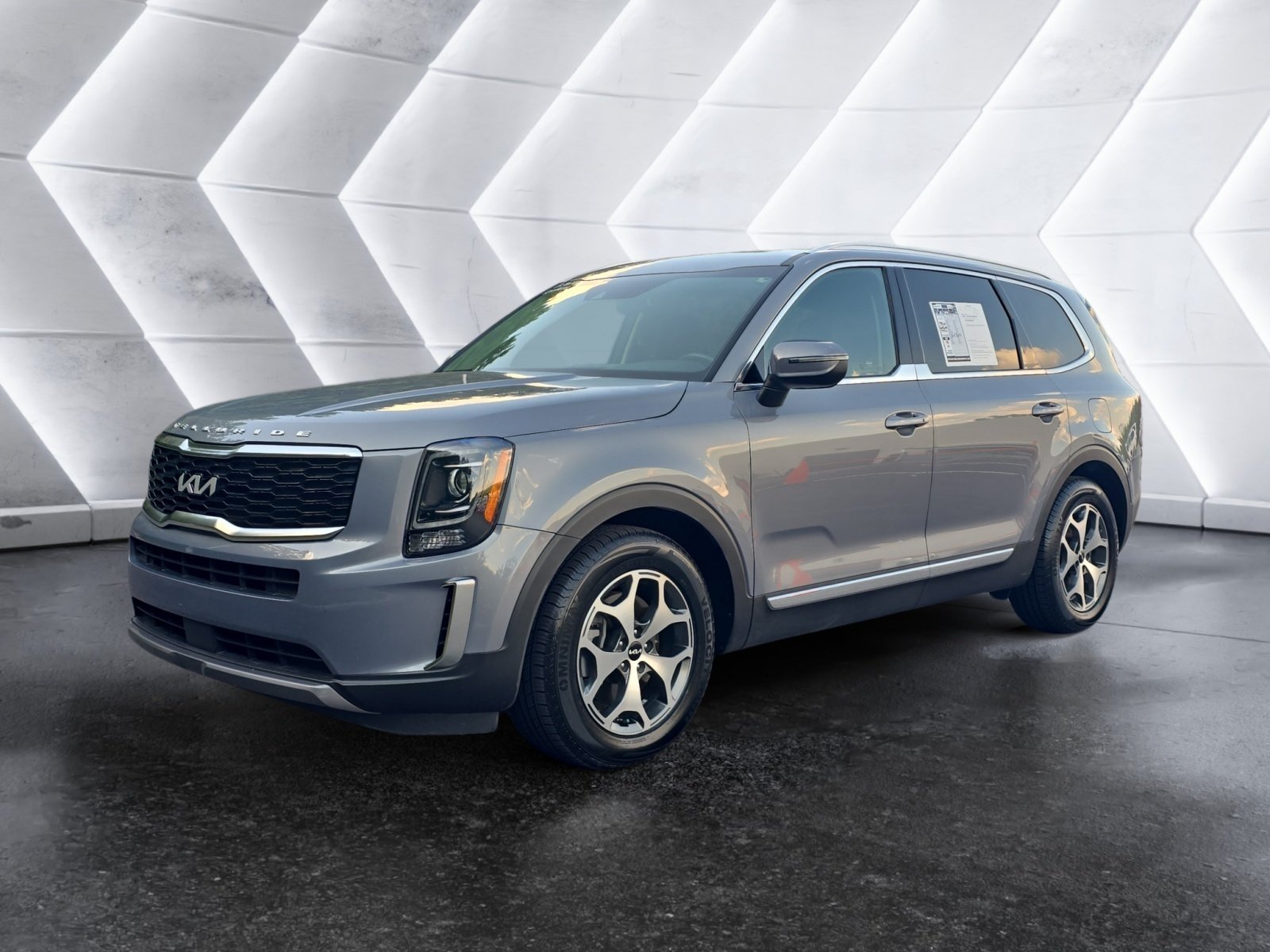 Used 2022 Kia Telluride EX AWD/4WD image 1