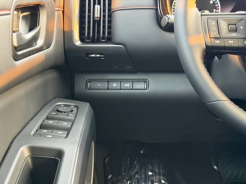New 2026 Nissan Pathfinder Rock Creek AWD/4WD image 24