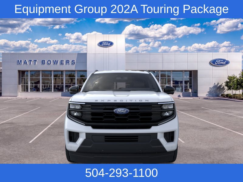 New 2026 Ford Expedition Active RWD image 8
