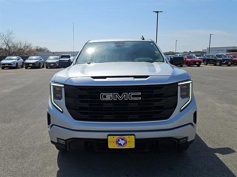 Used 2022 GMC Sierra 1500 Elevation image 8