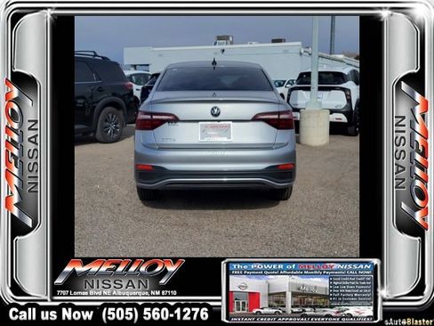 Used 2022 Volkswagen Jetta S image 7