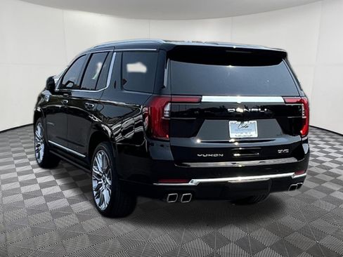 Used 2025 GMC Yukon Denali w/ Denali Reserve Package AWD/4WD image 4