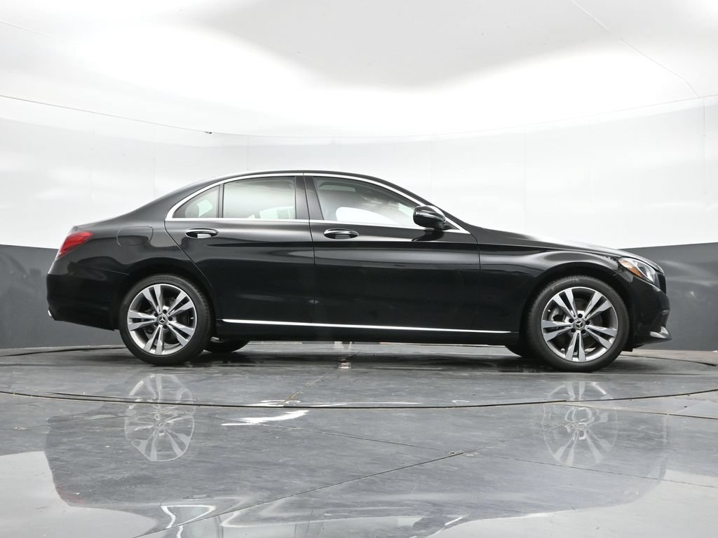 Used 2018 Mercedes-Benz C 300 4MATIC Sedan image 42