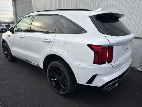 Used 2023 Kia Sorento SX image 6