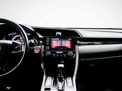 Used 2021 Honda Civic Sport image 12