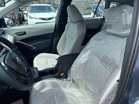 New 2026 Toyota Corolla Cross L image 18
