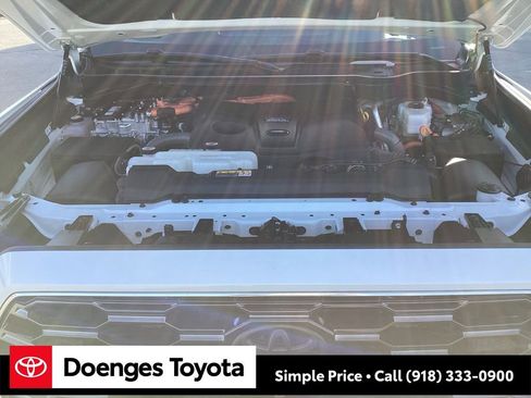 Used 2024 Toyota Sequoia Platinum image 23