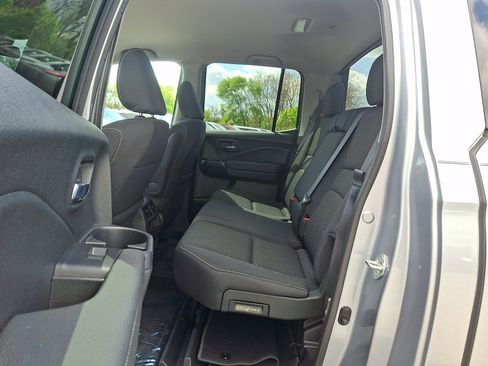Used 2023 Honda Ridgeline Sport image 10