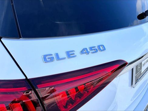 Used 2021 Mercedes-Benz GLE 450 4MATIC image 30