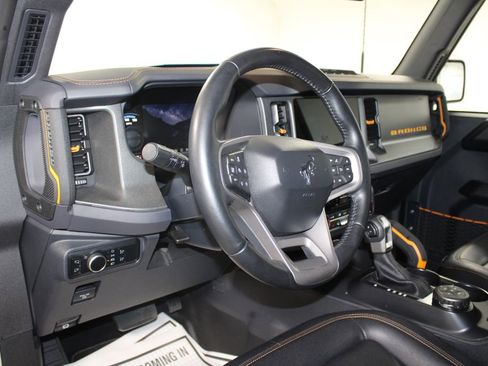 Used 2024 Ford Bronco Badlands image 24