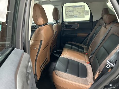 New 2026 Ford Bronco Sport Outer Banks w/ Outer Banks Tech Package+ AWD/4WD image 29