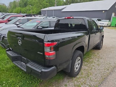 Used 2025 Nissan Frontier S AWD/4WD image 2