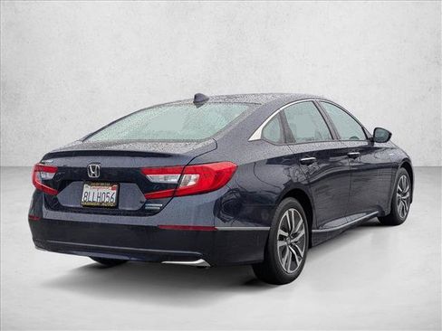 Used 2019 Honda Accord Touring image 5