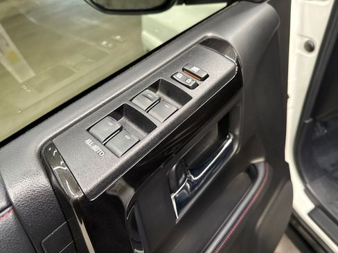 Used 2021 Toyota 4Runner TRD Off-Road image 13