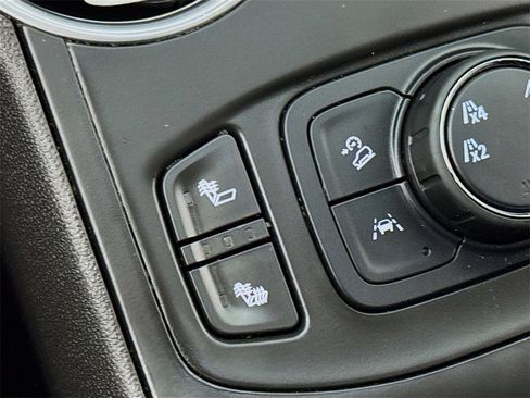 Used 2021 GMC Terrain SLE w/ Driver Convenience Package image 20