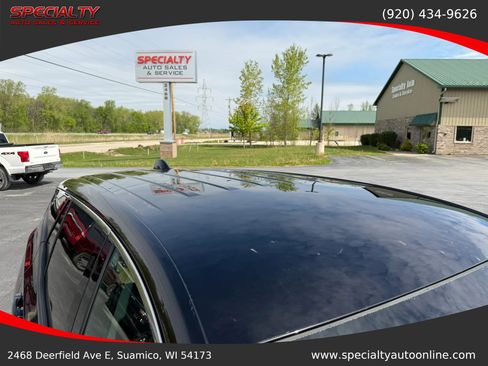 Used 2019 GMC Terrain SLE w/ LPO, Floor Liner Package AWD/4WD image 10