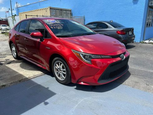 Used 2021 Toyota Corolla LE FWD image 6