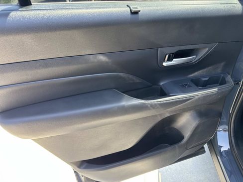 Used 2024 Toyota Grand Highlander FWD image 17