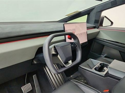 Used 2024 Tesla Cybertruck Cyberbeast image 18