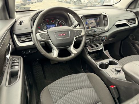 Used 2023 GMC Terrain SLE image 10